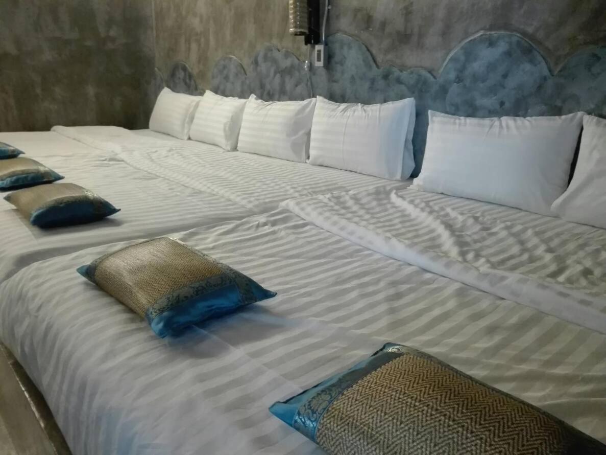 Sea Sand House Resort Klong Wan Exterior photo